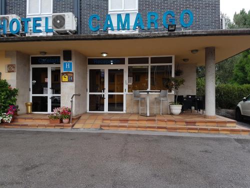 Imagen de los exteriores del Hotel Camargo. Foto 6