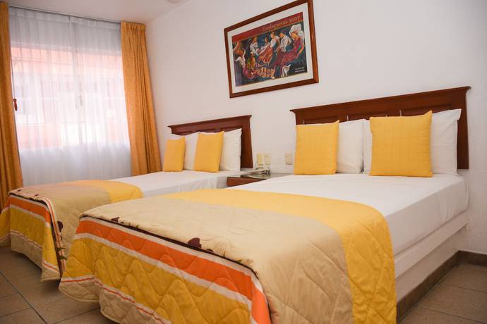 Imagen de la habitación del Hotel Camba. Foto 17