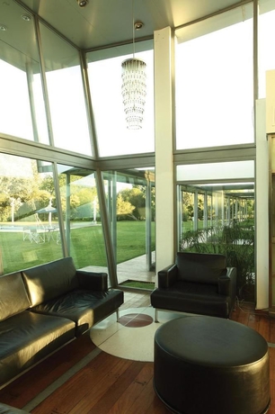 Imagen de los interiores del Hotel Camberland. Foto 6