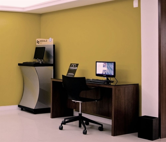 Imagen de los interiores del Hotel Camboriu Express. Foto 13