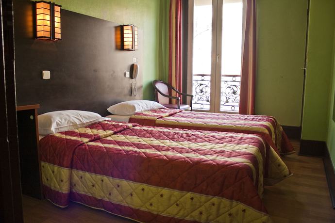 Imagen de la habitación del Hotel Cambrai. Foto 10