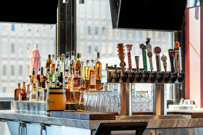 Imagen del bar/restaurante del Hotel Cambria And Suites Nashville Downtown. Foto 5