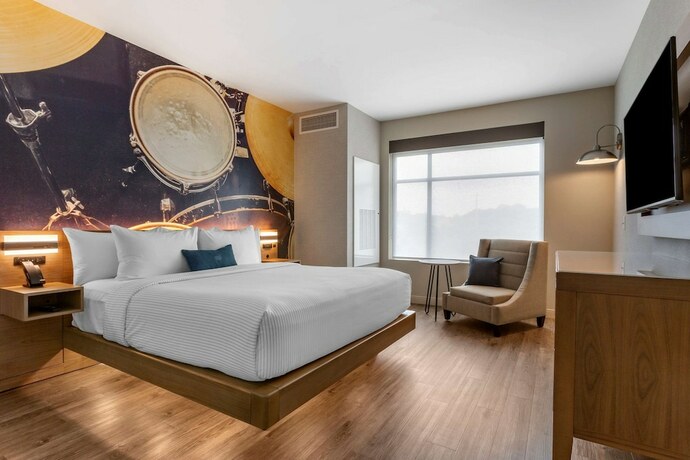 Imagen de la habitación del Hotel Cambria Austin Airport. Foto 11