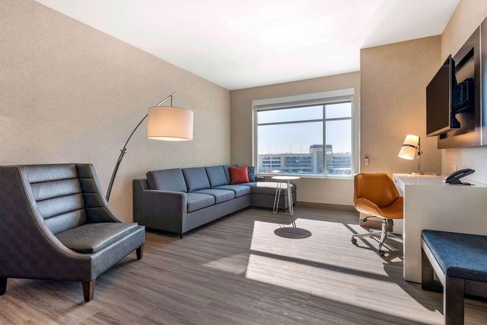 Imagen de la habitación del Hotel Cambria Bloomington Mall of America Minneapolis Airport. Foto 4