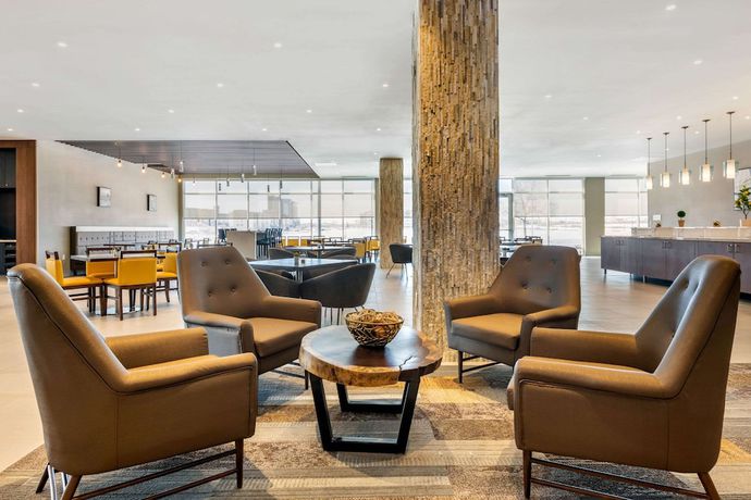 Imagen de los interiores del Hotel Cambria Bloomington Mall of America Minneapolis Airport. Foto 18