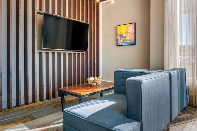 Imagen de los interiores del Hotel Cambria Bloomington Mall of America Minneapolis Airport. Foto 20