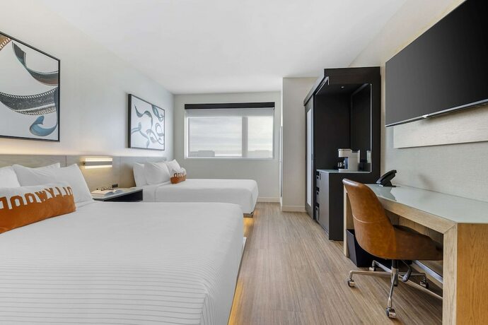 Imagen de la habitación del Hotel Cambria Burbank Airport. Foto 11