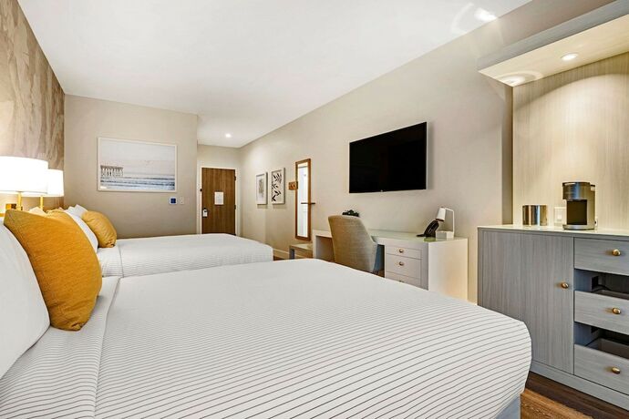 Imagen de la habitación del Hotel Cambria Calabasas. Foto 13