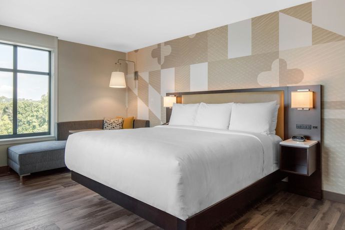 Imagen de la habitación del Hotel Cambria College Park. Foto 2