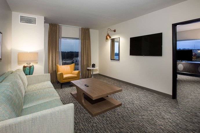 Imagen de la habitación del Hotel Cambria Detroit - Shelby Township. Foto 4