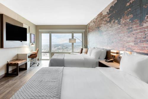 Imagen de la habitación del Hotel Cambria Downtown Asheville. Foto 3