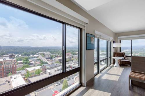 Imagen de la habitación del Hotel Cambria Downtown Asheville. Foto 6