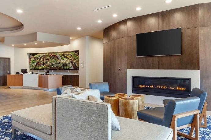 Imagen de los interiores del Hotel Cambria Fort Lauderdale Beach. Foto 14