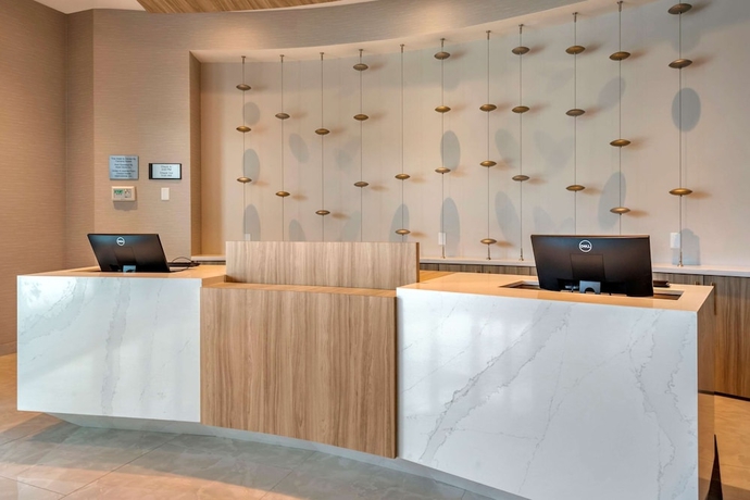 Imagen de los interiores del Hotel Cambria Fort Lauderdale Beach. Foto 17