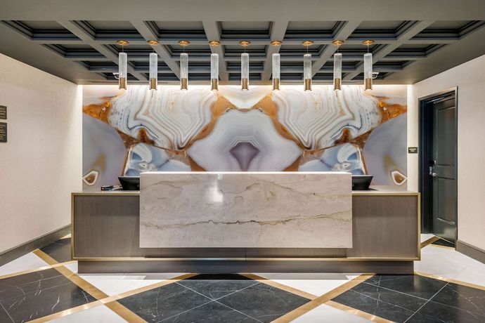 Imagen de los interiores del Hotel Cambria Houston Downtown Convention Center. Foto 19