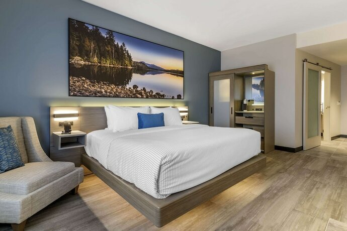 Imagen de la habitación del Hotel Cambria Lake Placid - Lakeside Resort. Foto 19