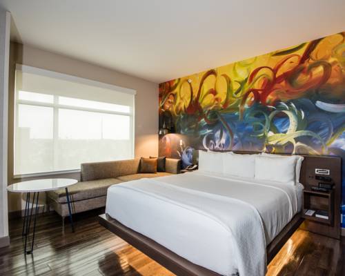 Imagen de la habitación del Hotel Cambria Mcallen Convention Center. Foto 5