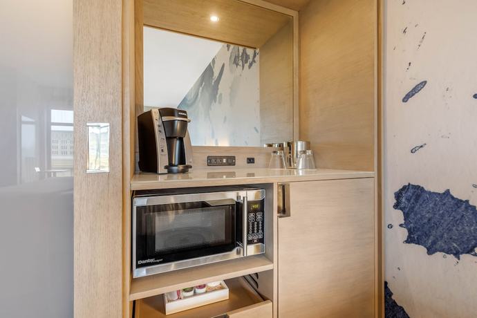 Imagen de la habitación del Hotel Cambria Milwaukee Downtown. Foto 13