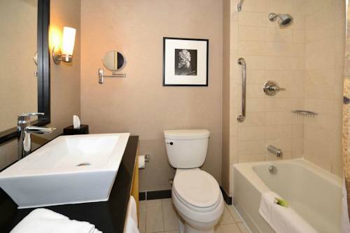 Imagen general del Hotel Cambria Minneapolis Maple Grove. Foto 1