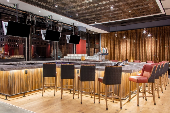 Imagen del bar/restaurante del Hotel Cambria Nashville Downtown. Foto 3