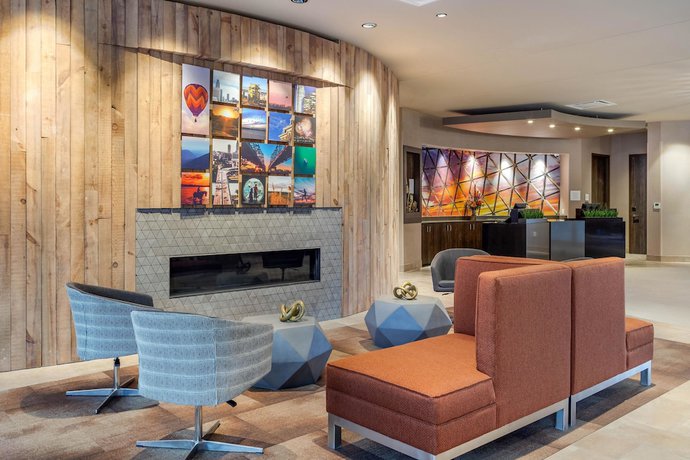 Imagen de los interiores del Hotel Cambria Omaha Downtown. Foto 15