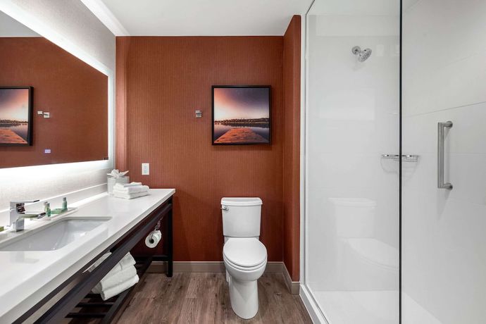 Imagen de la habitación del Hotel Cambria Omaha Downtown. Foto 9
