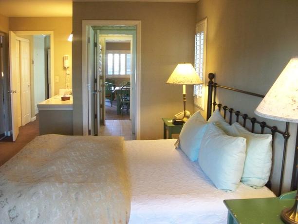 Imagen de la habitación del Hotel Cambria Pines Lodge. Foto 5