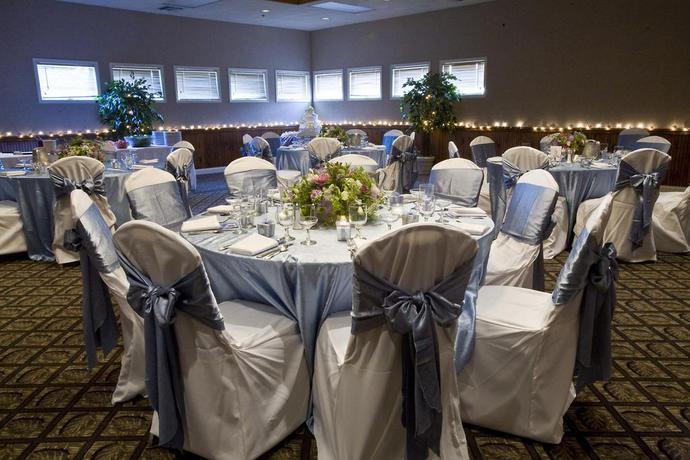 Imagen del bar/restaurante del Hotel Cambria Pines Lodge. Foto 4