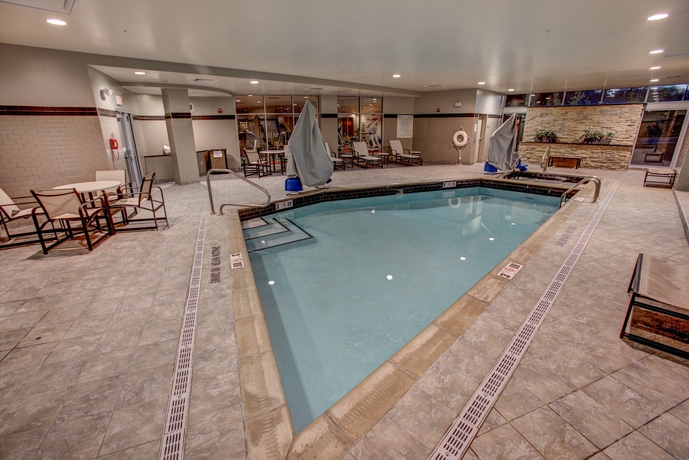 Imagen de la piscina del Hotel Cambria Pittsburgh - Downtown. Foto 14