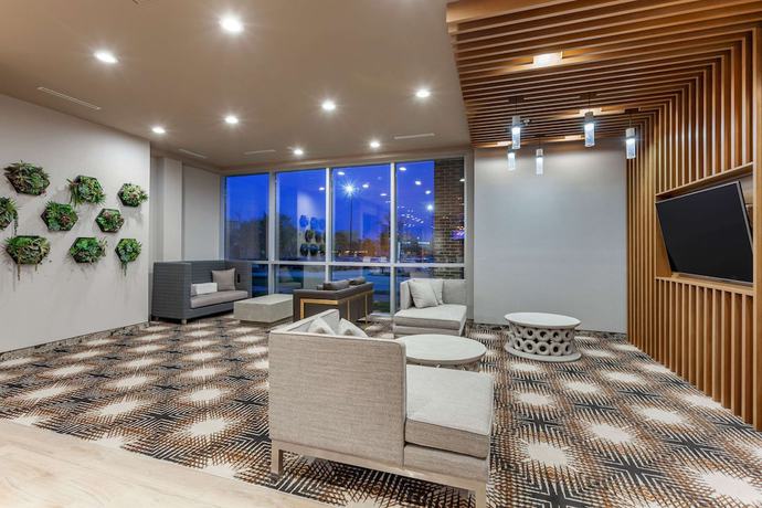 Imagen de los interiores del Hotel Cambria Richardson - Dallas. Foto 20