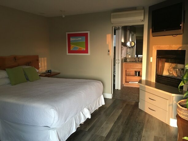 Imagen general del Hotel Cambria Shores Inn. Foto 4