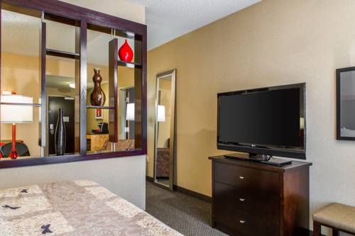 Imagen de la habitación del Hotel Cambria Traverse City. Foto 3