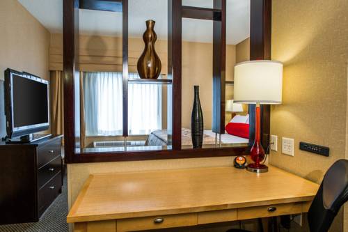 Imagen de la habitación del Hotel Cambria Traverse City. Foto 7