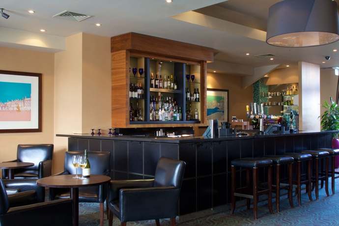 Imagen del bar/restaurante del Hotel Cambridge Bar Hill , Bw Signature Collection. Foto 2