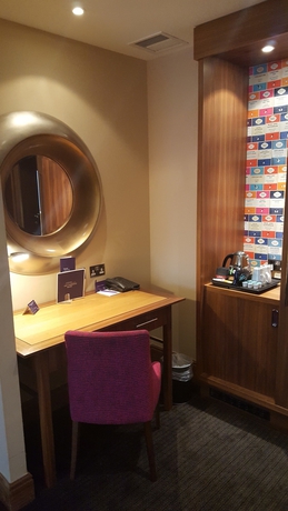 Imagen de la habitación del Hotel Cambridge Belfry and Spa. Foto 15