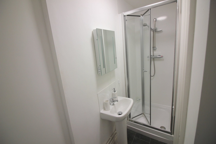 Imagen de la habitación del Hotel Cambridge City Rooms By Paymán Club. Foto 12