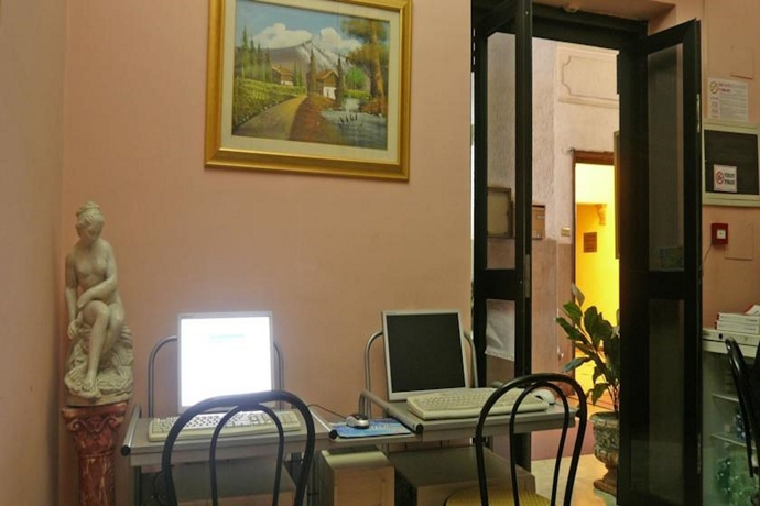 Imagen general del Hotel Cambridge. Foto 3