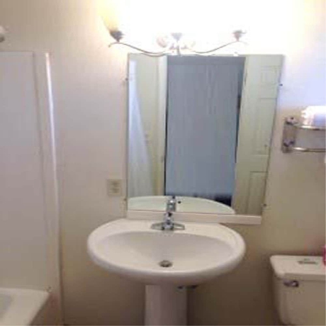 Imagen de la habitación del Hotel Cambridge Inn Motor Lodge. Foto 6