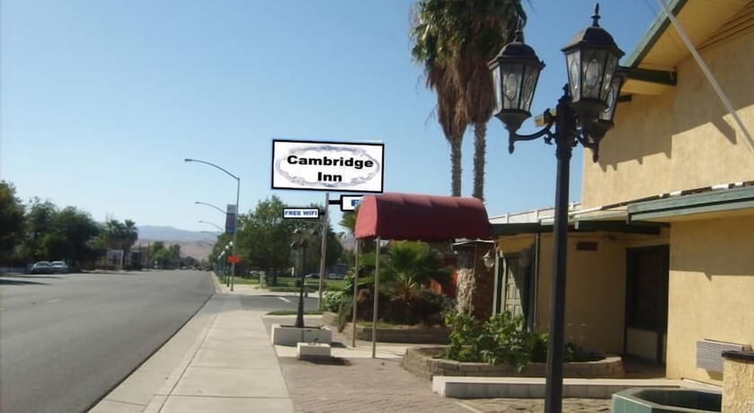 Imagen general del Hotel Cambridge Inn Motor Lodge. Foto 1