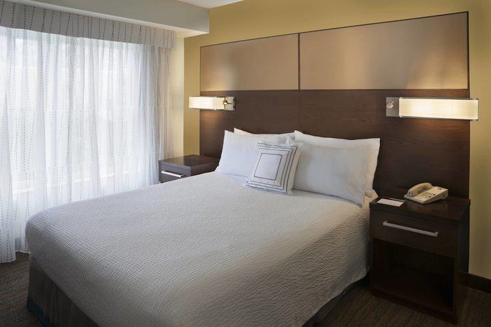 Imagen de la habitación del Hotel Cambridge Suites Mississauga. Foto 5
