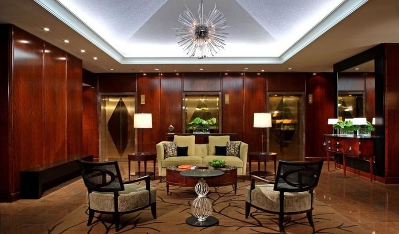 Imagen de los interiores del Hotel Cambridge Suites Toronto. Foto 14