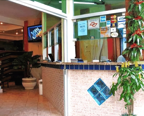 Imagen de los interiores del Hotel Camburi Praia. Foto 19
