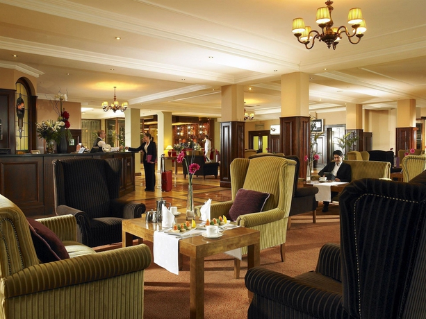 Imagen de los interiores del Hotel Camden Court. Foto 11