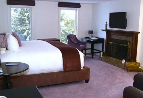 Imagen de la habitación del Hotel Camden Harbour Inn. Foto 8