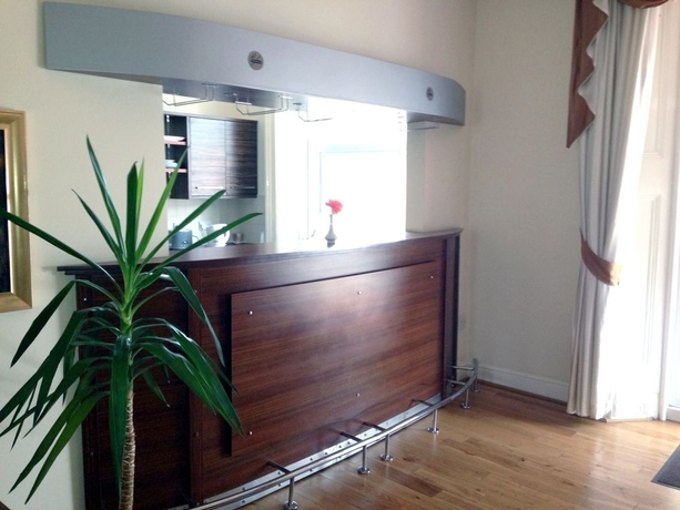 Imagen de los interiores del Hotel Camden Town. Foto 12