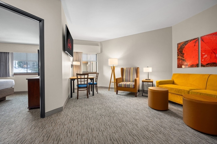 Imagen de la habitación del Hotel Camelback Lodge and Aquatopia Indoor Waterpark. Foto 6