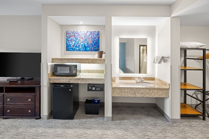 Imagen de la habitación del Hotel Camelback Lodge and Aquatopia Indoor Waterpark. Foto 12