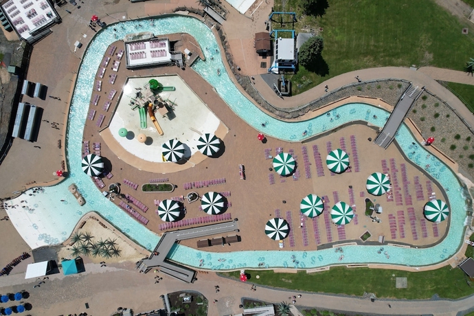 Imagen de la piscina del Hotel Camelback Lodge and Aquatopia Indoor Waterpark. Foto 15