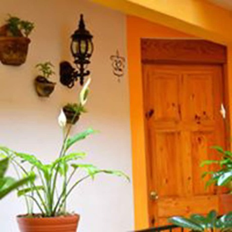 Imagen de los interiores del Hotel Camelinas &Aacute;rea Blanca. Foto 8