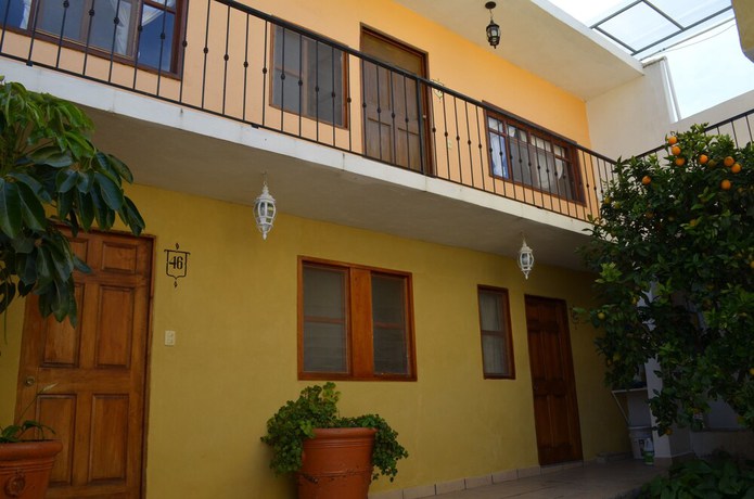 Imagen de los interiores del Hotel Camelinas &Aacute;rea Blanca. Foto 10